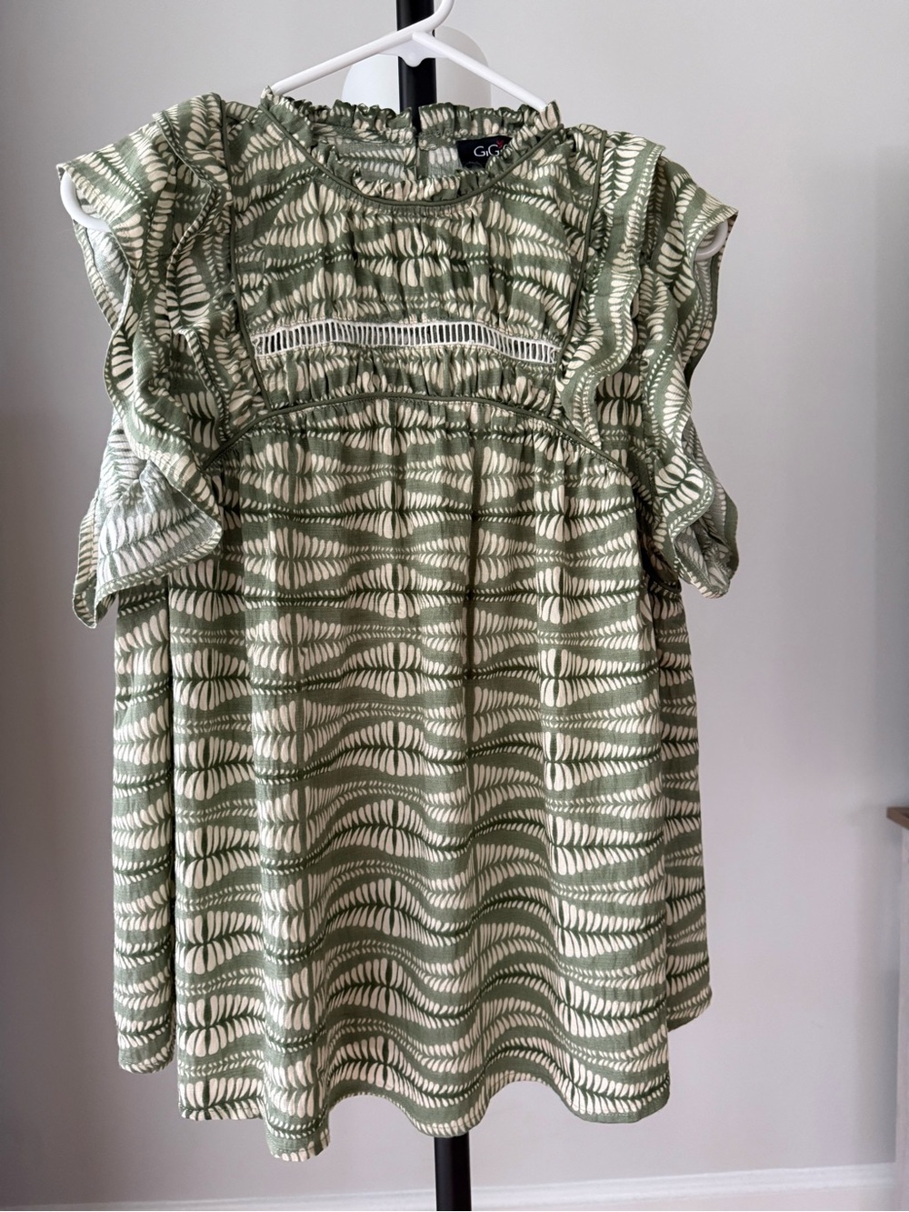 GIGIO USA Women’s Ruffle Sleeve Boho Top Sage Green Cream Size S
